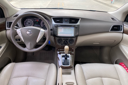 汕头二手日产轩逸 2012款 1.6L 自动 XL 豪华版
