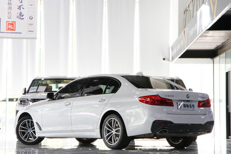 固原二手宝马5系 2018款 525Li 2.0T 手自一体 M运动套装