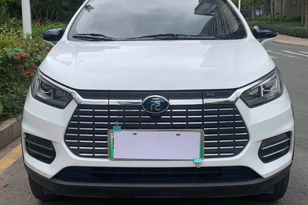 深圳二手比亚迪元新能源 2019款 EV360 智联领享版