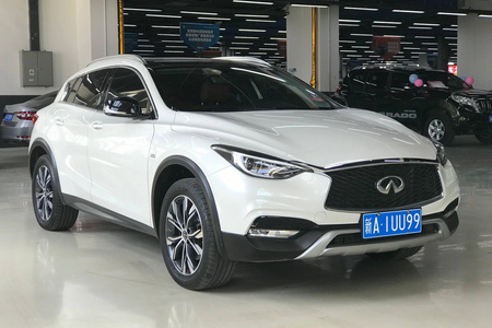 乌鲁木齐二手英菲尼迪QX30 2017款 2.0T 双离合 四驱 运动版