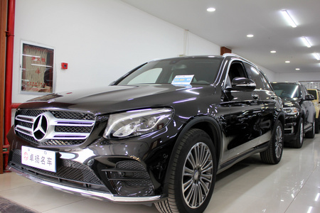 呼和浩特二手奔驰GLC 2018款 GLC 260 4MATIC 动感版