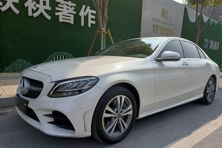 巴中二手奔驰C级 2021款 C 200 L 动感型运动版