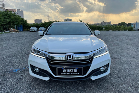 广州二手本田雅阁 2016款 2.0L CVT 舒适版