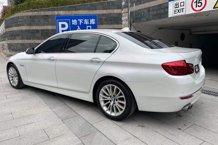 丽水二手宝马5系 2017款 525Li 2.0T 手自一体 豪华设计套装