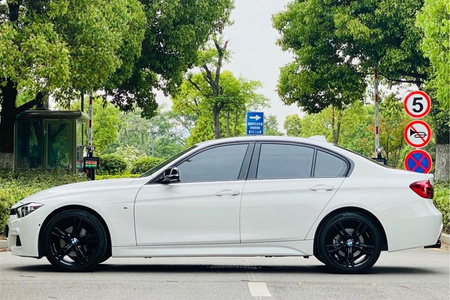 达州二手宝马3系 2019款 320i 2.0T 手自一体 M运动曜夜版