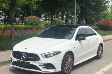 绍兴二手奔驰A级 2019款 A 200 L 运动轿车 先型特别版