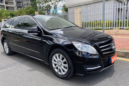 深圳二手奔驰R级 2017款 R 320 4MATIC 商务型 臻藏版