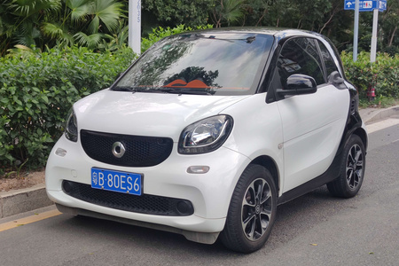 深圳二手smart fortwo 2015款 1.0L 52千瓦硬顶激情版