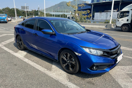 深圳二手本田思域 2019款 220TURBO CVT燃动版