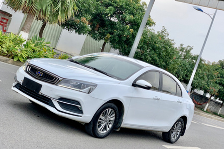 来宾二手吉利帝豪 2018款 1.5L CVT 豪华版