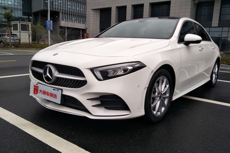 金华二手奔驰A级 2019款 改款 A 200 L 运动轿车