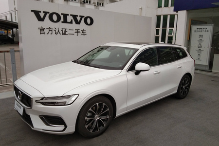 舟山二手沃尔沃V60 2020款 T4 智逸豪华版