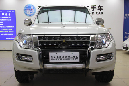 北京二手三菱帕杰罗 2018款 帕杰罗97 GLS3.8L 五门中东版 天窗自动