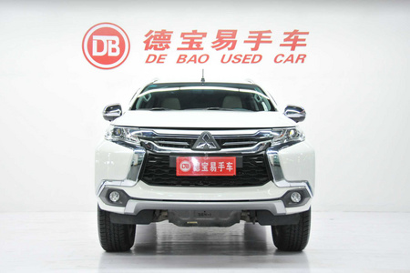 乌鲁木齐二手三菱帕杰罗·劲畅 2020款 3.0L 行政版