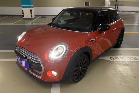 深圳二手MINI 2018款 1.5T COOPER 双离合 艺术家 三门版