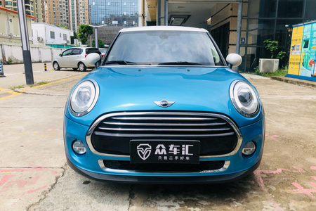 广州二手MINI 2017款 1.5T COOPER 手自一体 冰蓝色限量版 五门版