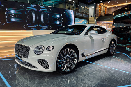 深圳二手宾利欧陆 2021款 GT 6.0T W12 Mulliner