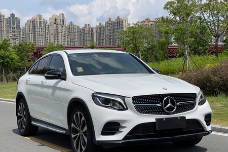 龙岩二手奔驰GLC轿跑 2017款 GLC 260 4MATIC 轿跑SUV