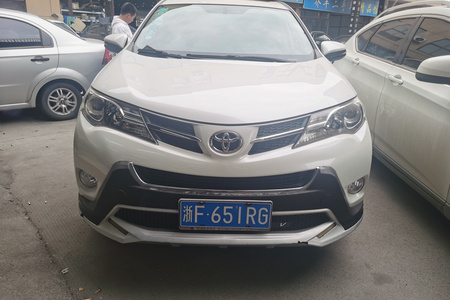嘉兴二手丰田RAV4荣放 2015款 2.0L CVT 两驱 风尚版