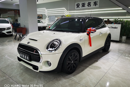 芜湖二手MINI 2019款 2.0T COOPER S 经典派
